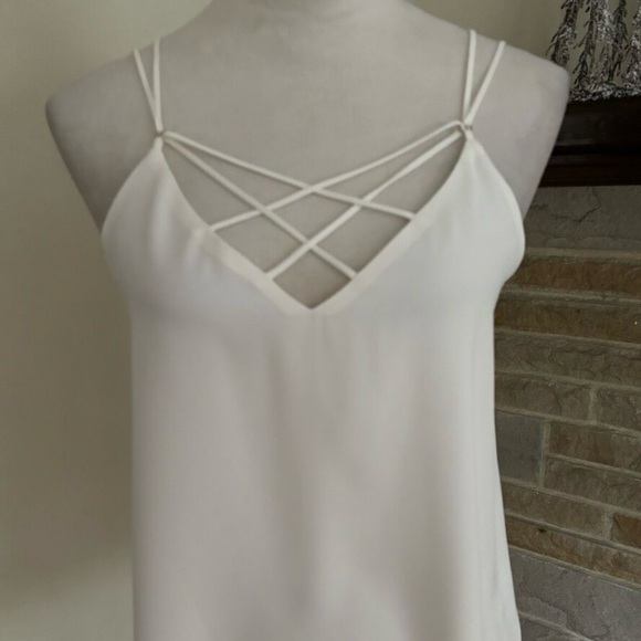 NWT Express Cream Lined Tank Top - Size M - Picture 1 of 4
